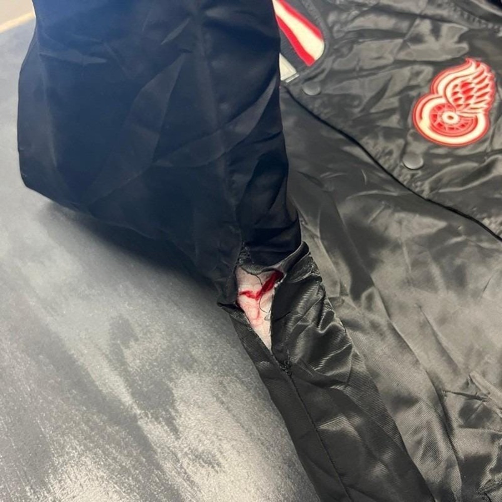 Vintage Detroit Red Wings Satin Jacket Mens Large Black 1990s Starter NHL - Picture 4 of 11